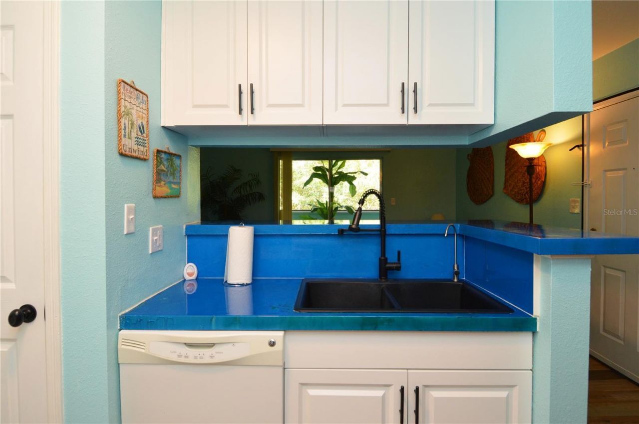 1400 Gandy Boulevard N, Unit 207, Saint Petersburg, FL 33702 Photo