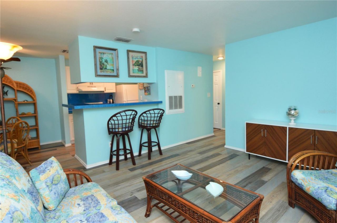 1400 Gandy Boulevard N, Unit 207, Saint Petersburg, FL 33702 Photo