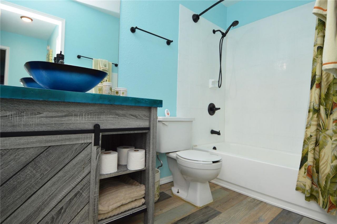1400 Gandy Boulevard N, Unit 207, Saint Petersburg, FL 33702 Photo