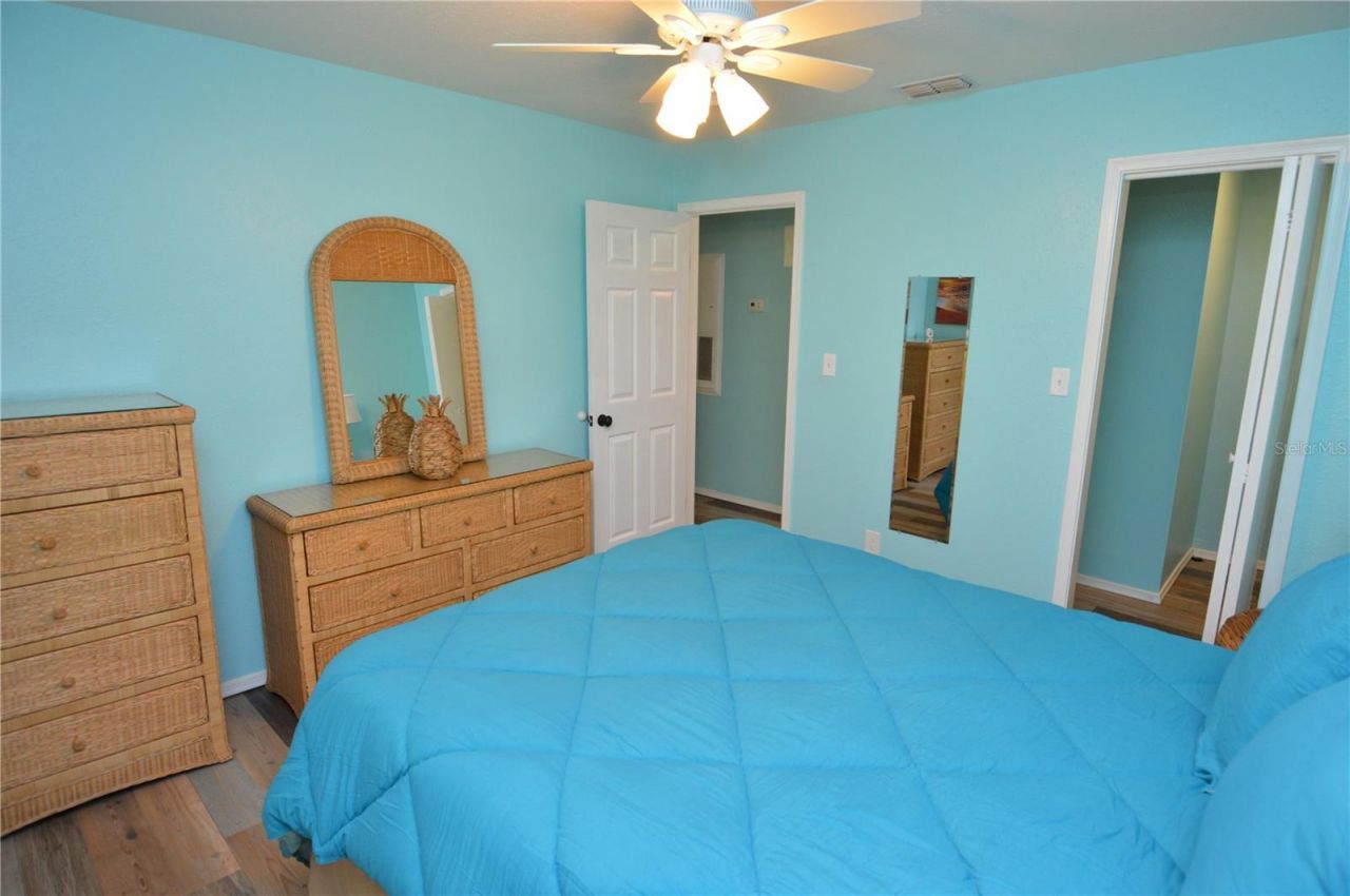 1400 Gandy Boulevard N, Unit 207, Saint Petersburg, FL 33702 Photo