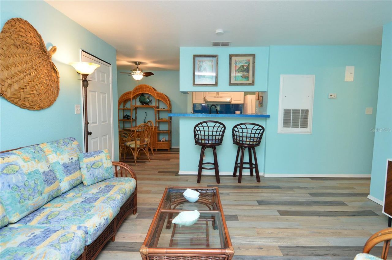 1400 Gandy Boulevard N, Unit 207, Saint Petersburg, FL 33702 Photo