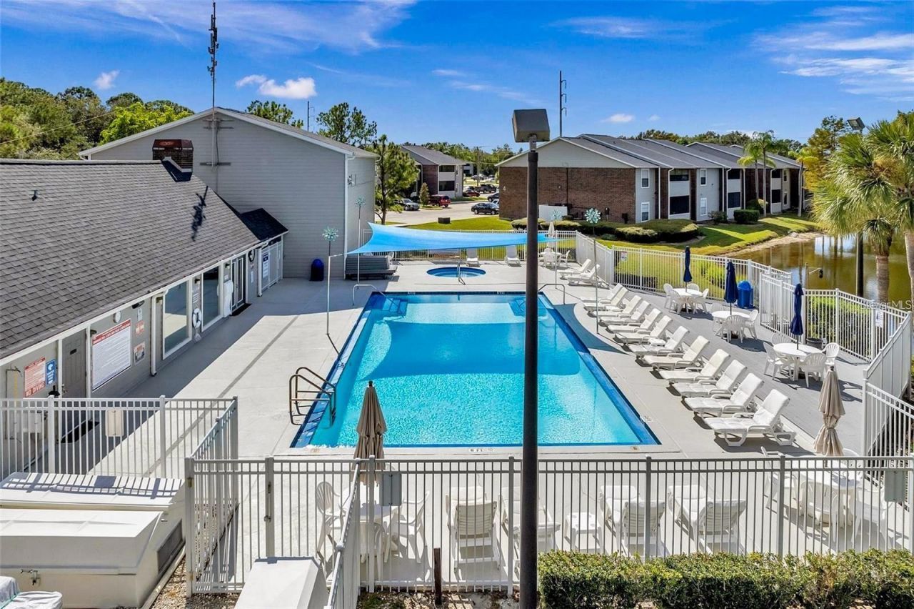 1400 Gandy Boulevard N, Unit 207, Saint Petersburg, FL 33702 Photo