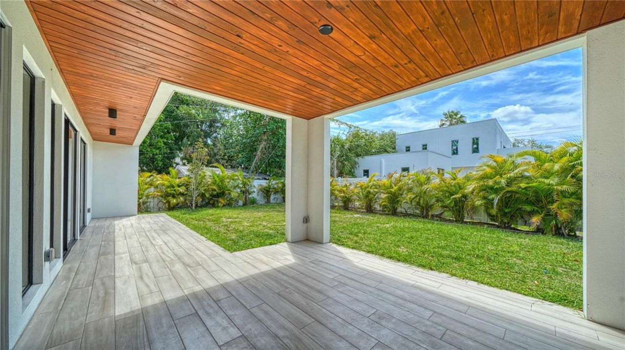 1734 Wisconsin Lane, Sarasota, FL 34239 Photo