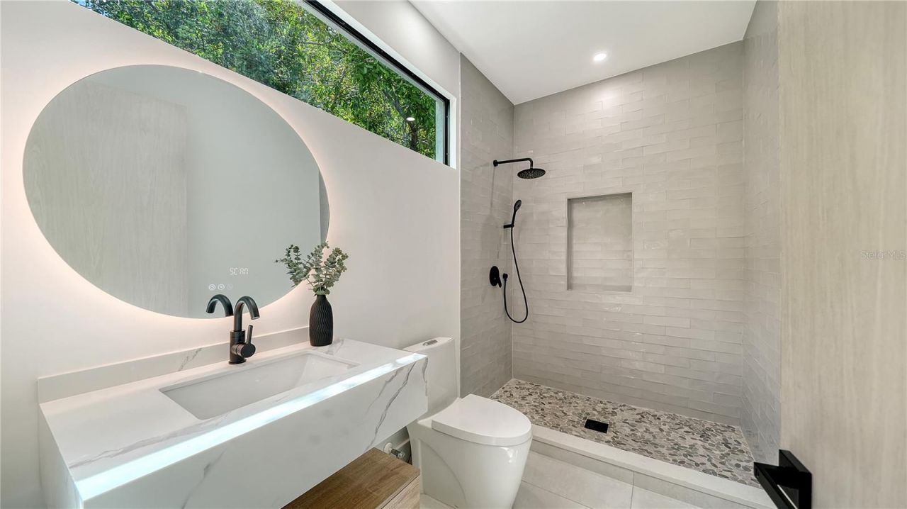 1734 Wisconsin Lane, Sarasota, FL 34239 Photo
