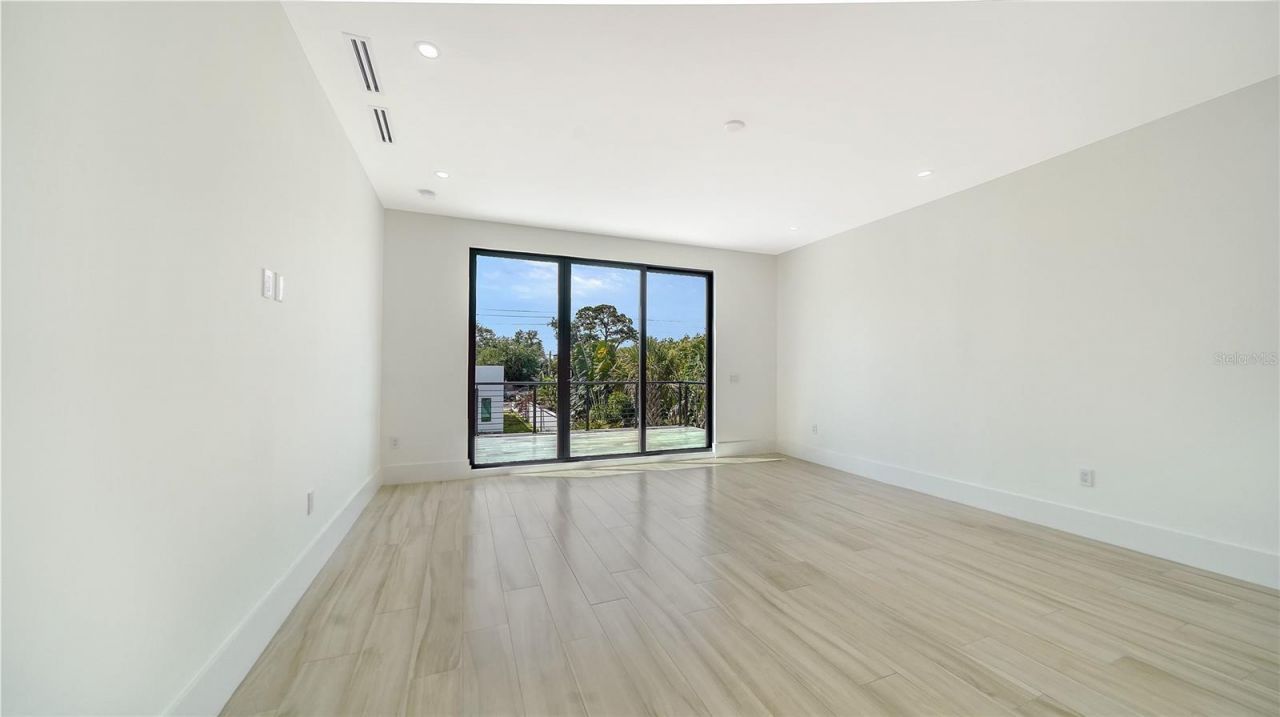 1734 Wisconsin Lane, Sarasota, FL 34239 Photo
