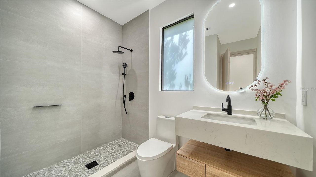 1734 Wisconsin Lane, Sarasota, FL 34239 Photo