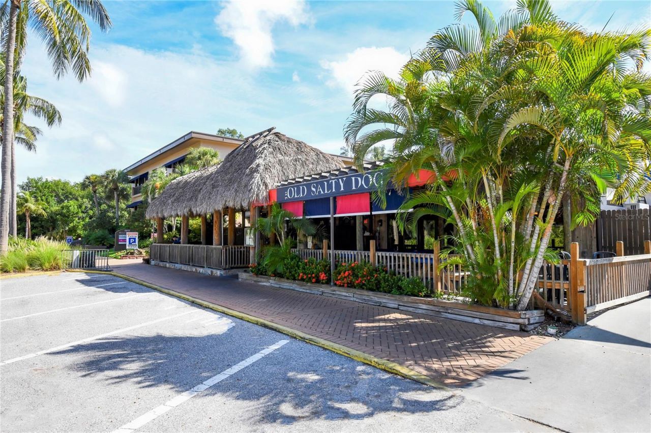 1734 Wisconsin Lane, Sarasota, FL 34239 Photo