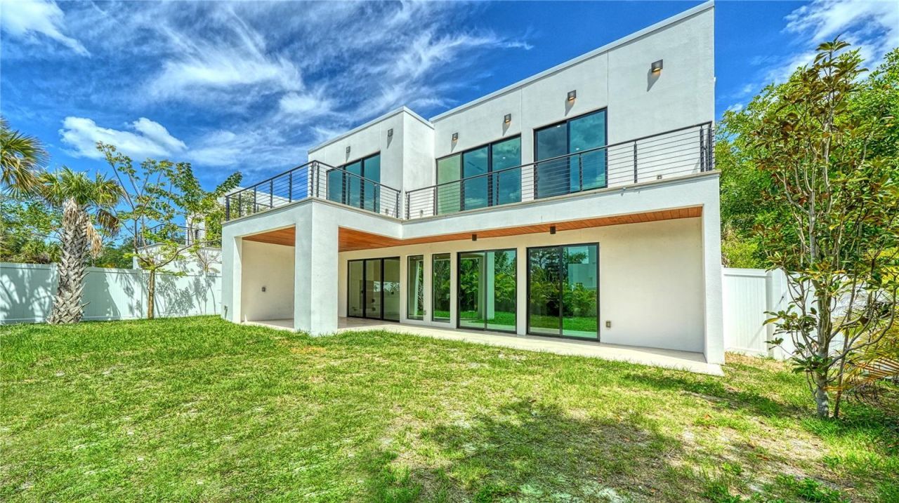 1734 Wisconsin Lane, Sarasota, FL 34239 Photo
