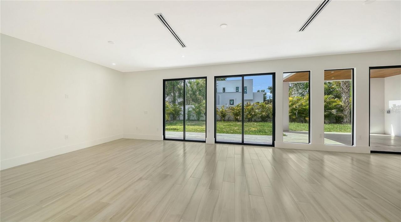 1734 Wisconsin Lane, Sarasota, FL 34239 Photo