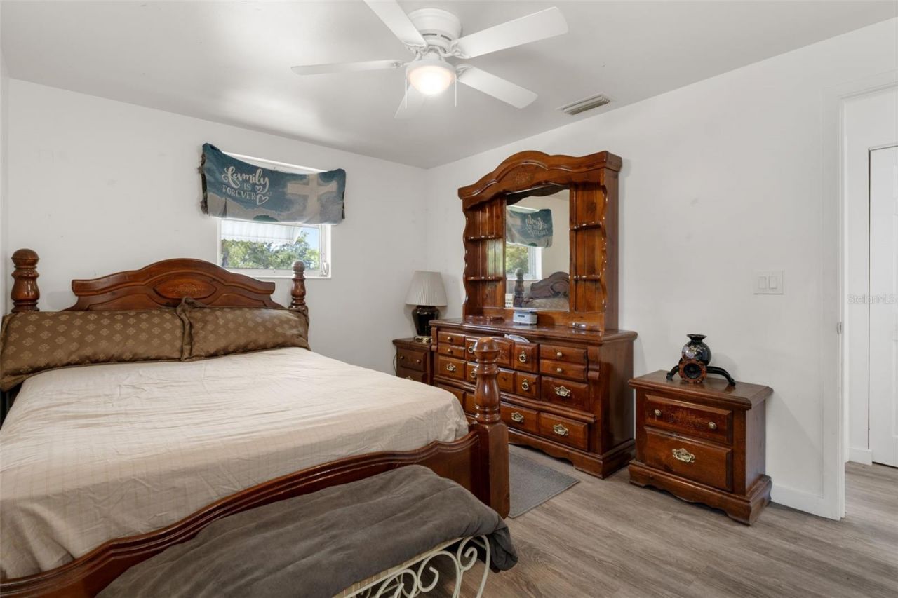 9462 Midway Street, Spring Hill, FL 34608 Photo