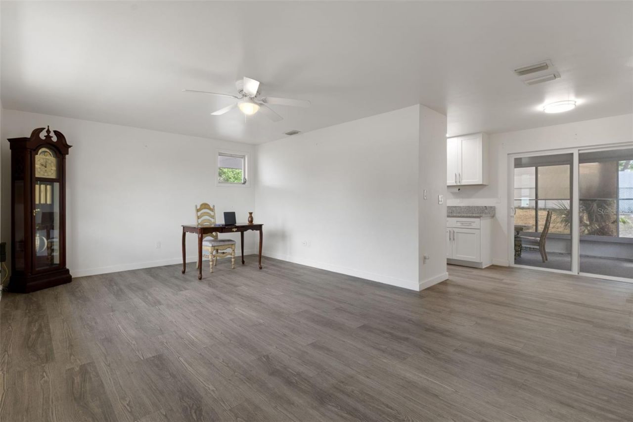 9462 Midway Street, Spring Hill, FL 34608 Photo