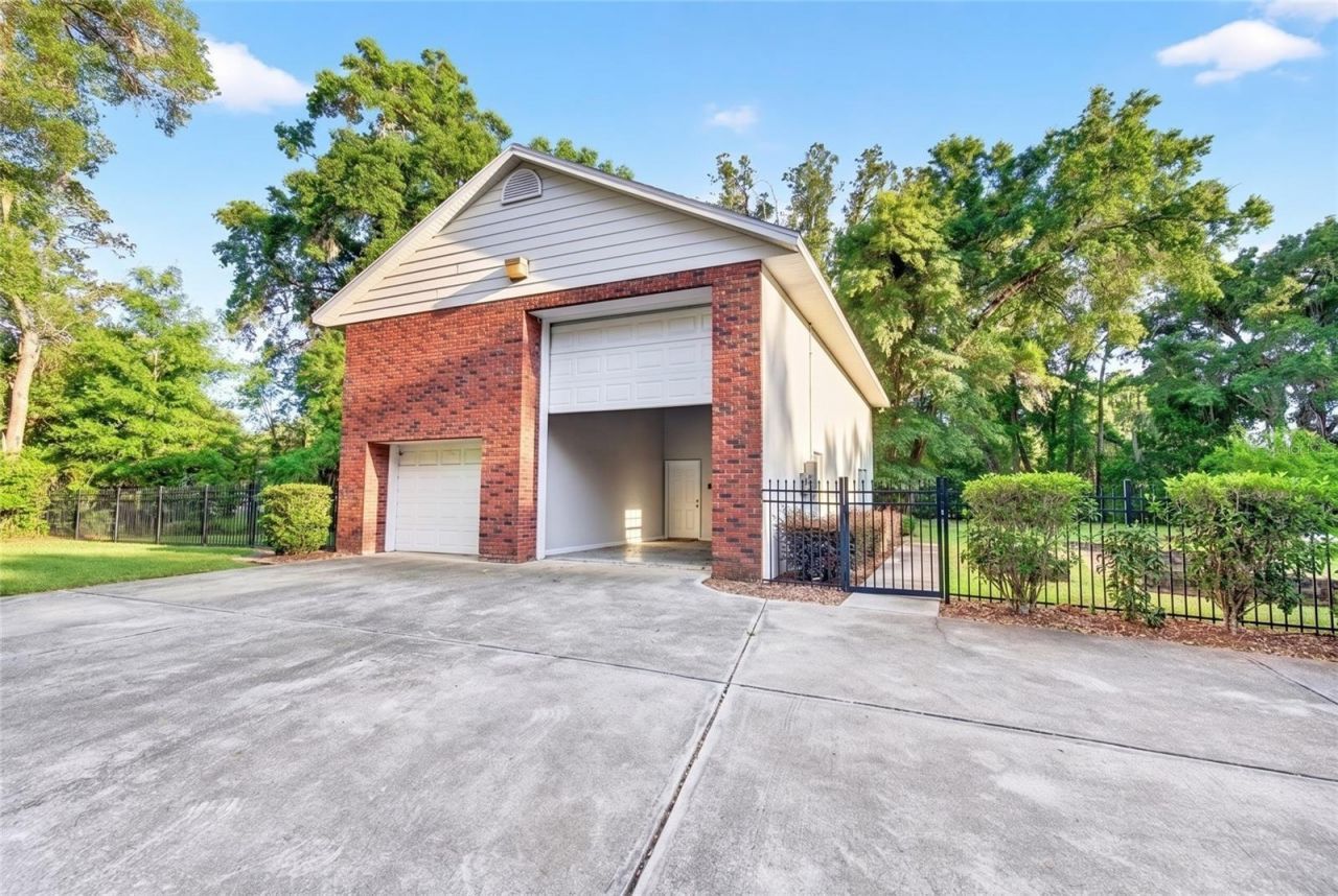 4940 E Fort King Street, Ocala, FL 34470 Photo