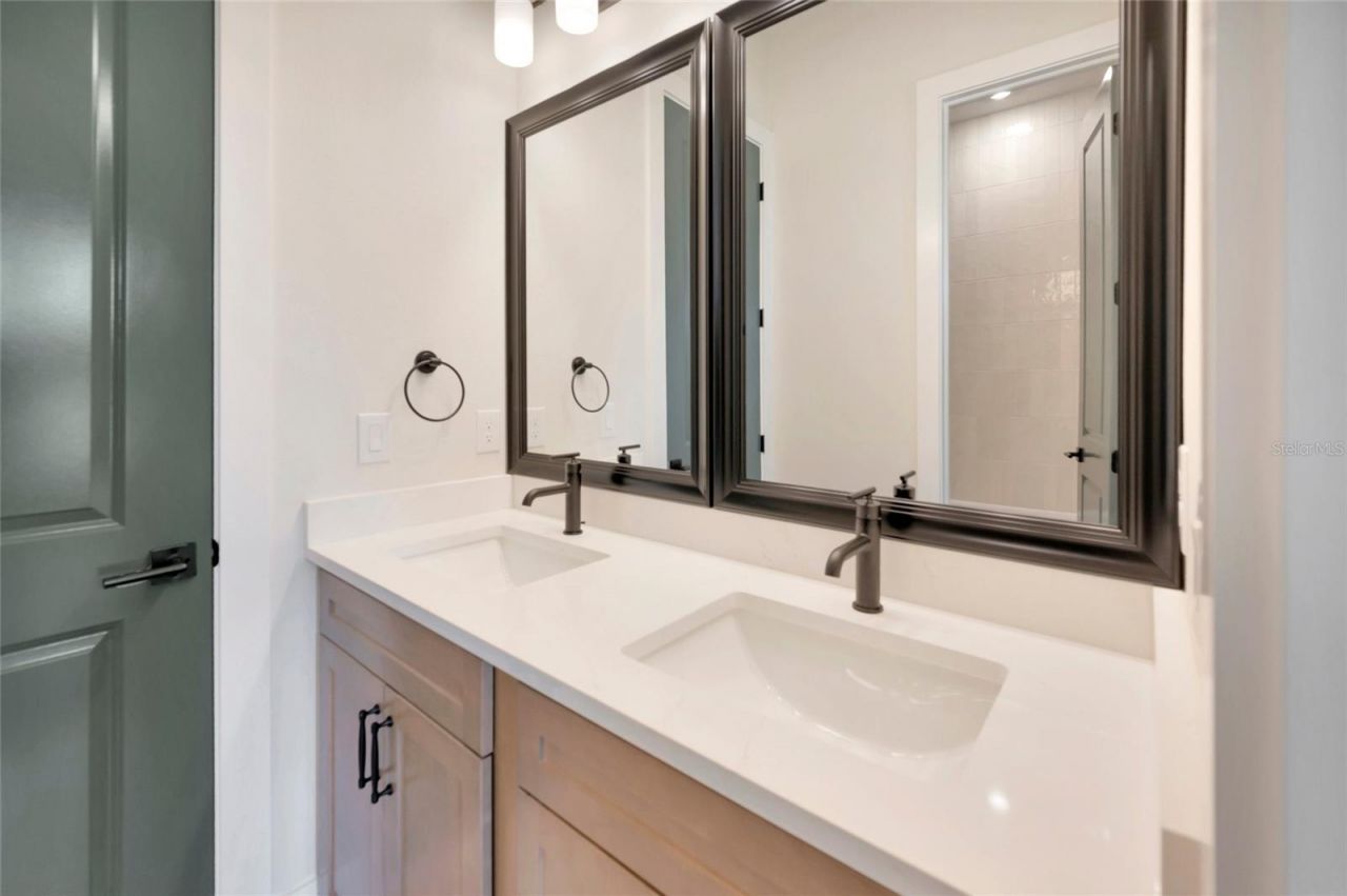 17553 Foxtail Loop, Venice, FL 34293 Photo