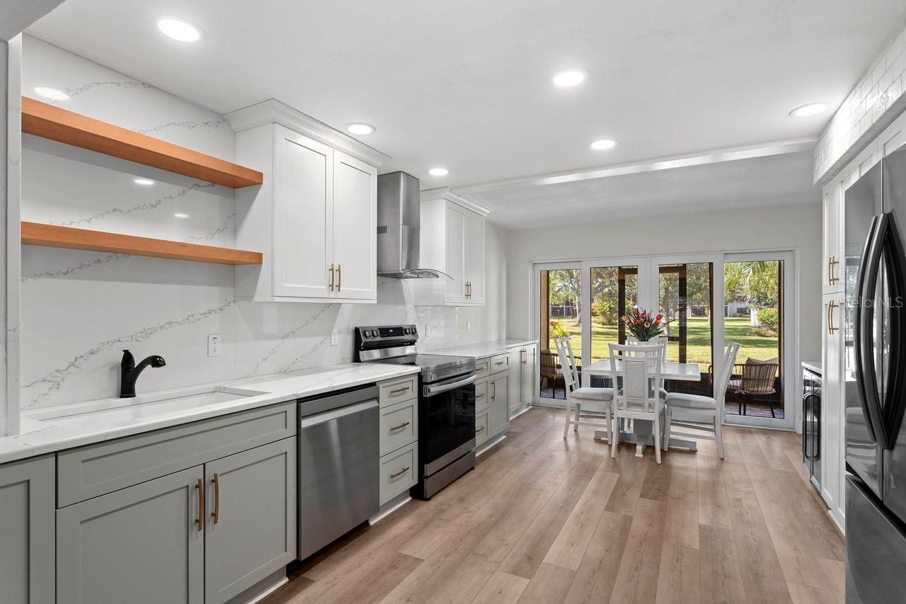 4910 Bay Street Ne, Unit 111, Saint Petersburg, FL 33703 Photo