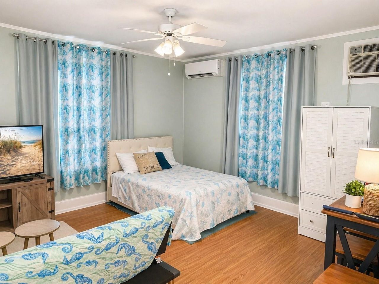 200 S Pine Street, New Smyrna Beach, FL 32169 Photo