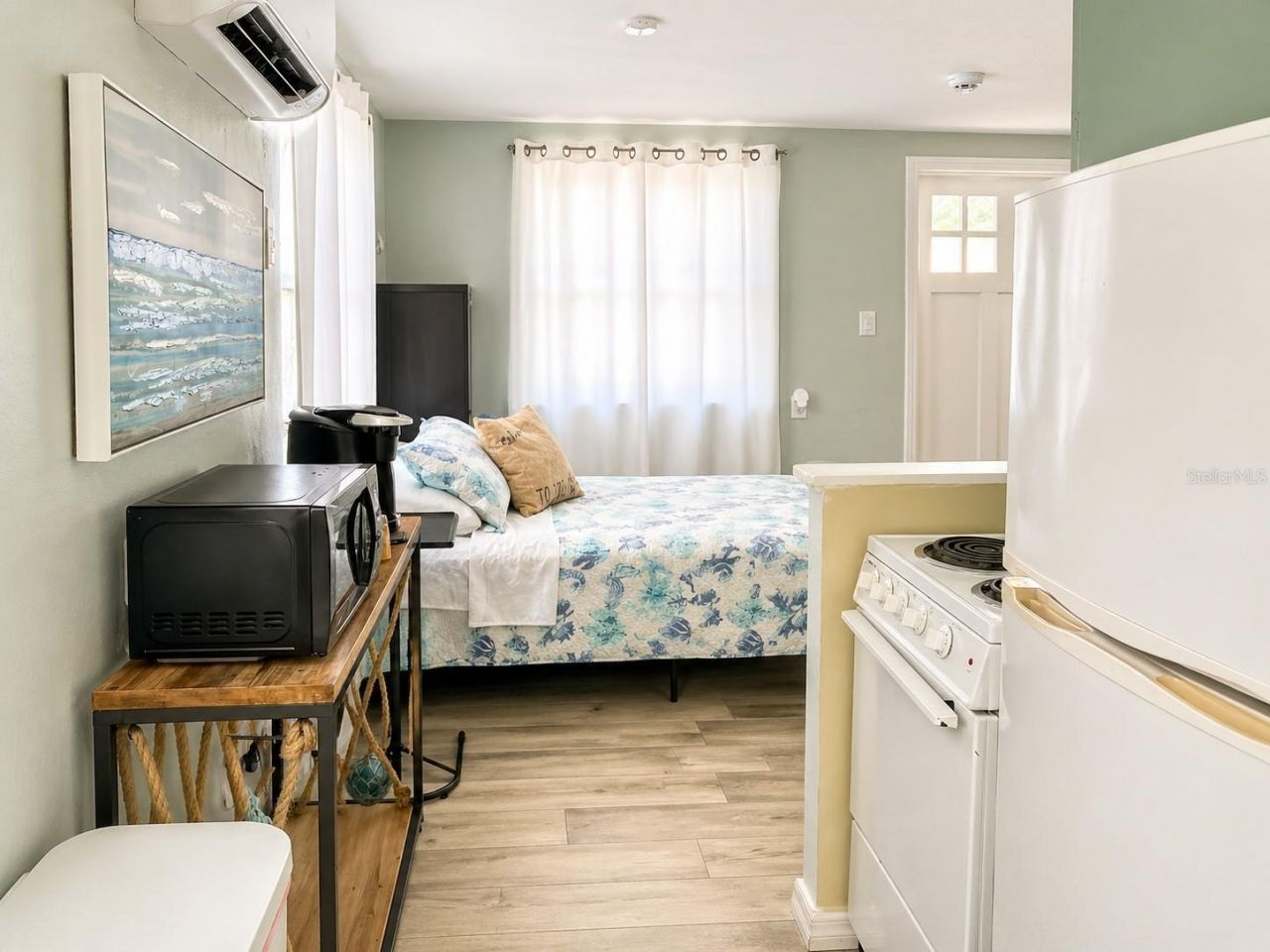 200 S Pine Street, New Smyrna Beach, FL 32169 Photo