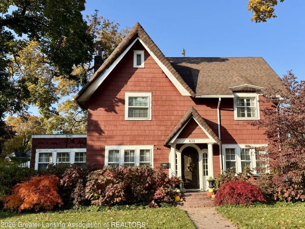 439 Collingwood Drive, East Lansing, MI 48823