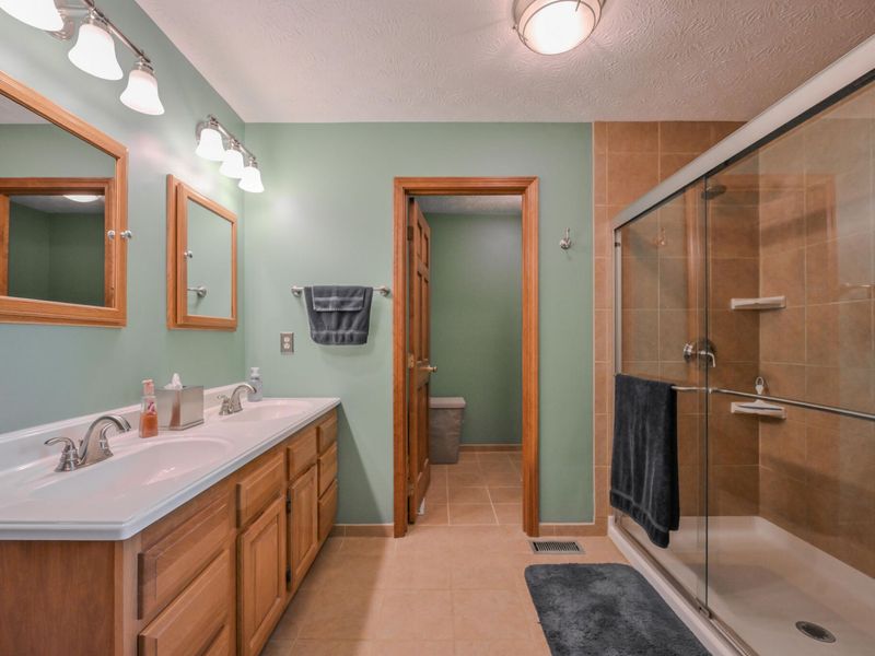 660 W Eva Circle, Springfield, OH 45504 Photo 33