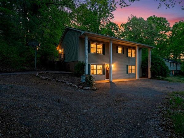2142 Brick Church RD , Rocky Mount, VA 24151