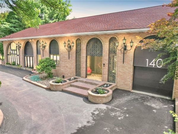 140 Teresa Drive , Steubenville, OH 43953