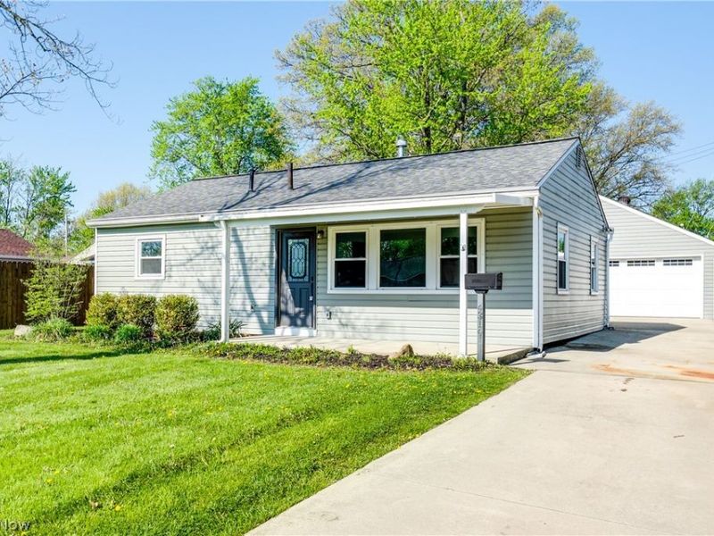 4314 Talbot Lane, Lorain, OH 44055 Photo 1