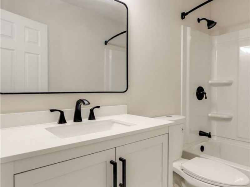 4314 Talbot Lane, Lorain, OH 44055 Photo 17