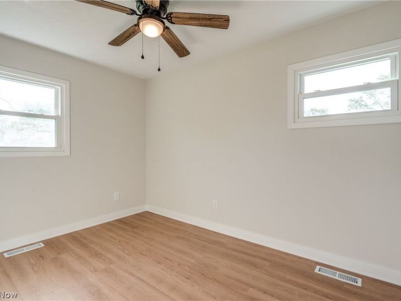 4314 Talbot Lane, Lorain, OH 44055 Photo 19