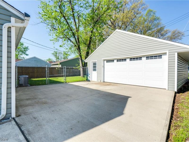 4314 Talbot Lane, Lorain, OH 44055 Photo 31