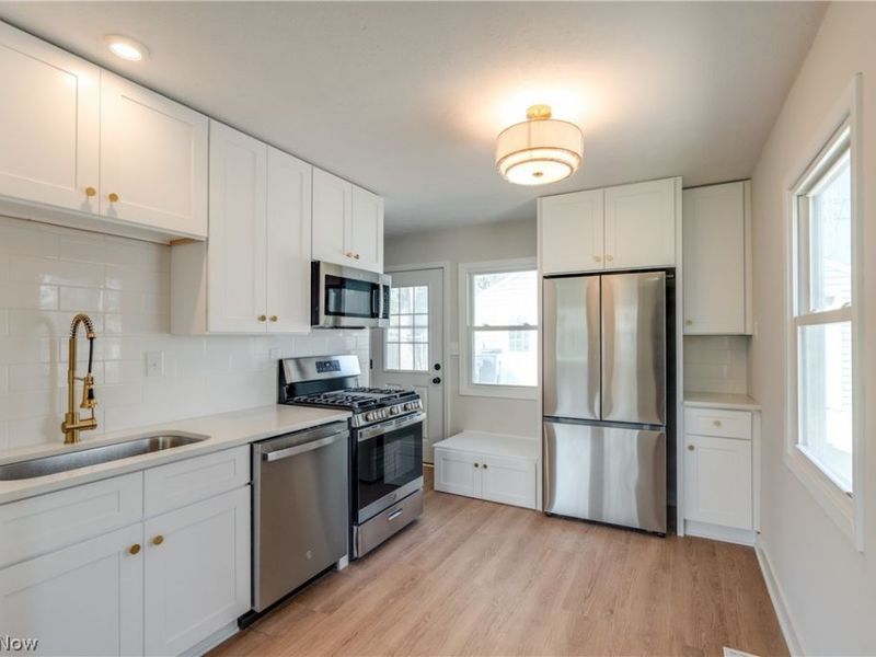 4314 Talbot Lane, Lorain, OH 44055 Photo 5