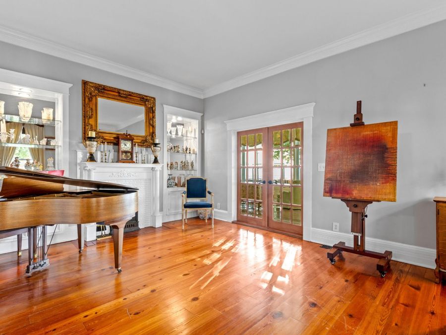 Property Image 28