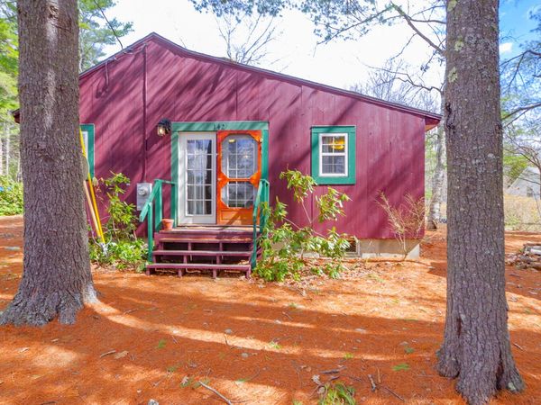 142 Roberts Shore Road , Liberty, ME 04949