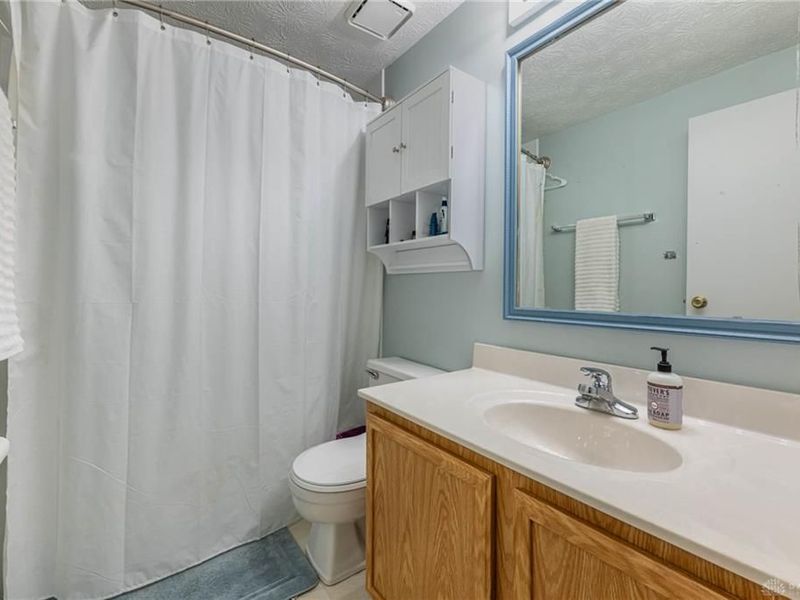 8435 Washington Village Drive, Washington Township, OH 45458 Photo 12