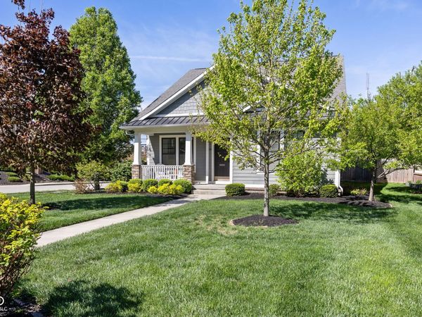 450 1st Avenue SE, Carmel, IN 46032