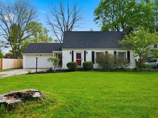 1242 Somerset Lane, Fort Wayne, IN 46805