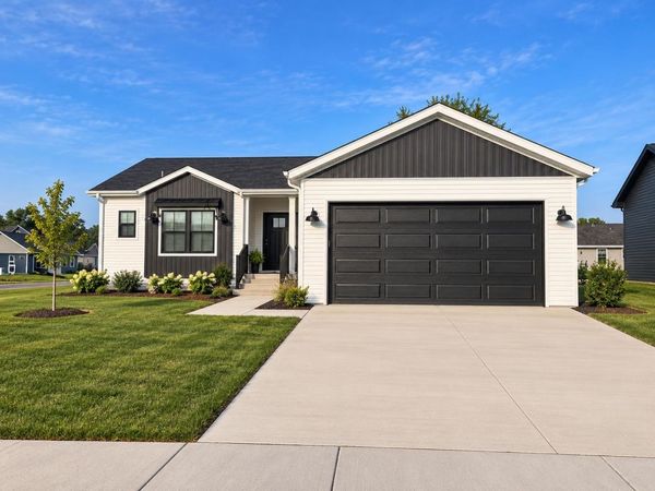 403 E 11th Avenue, Brodhead, WI 53520