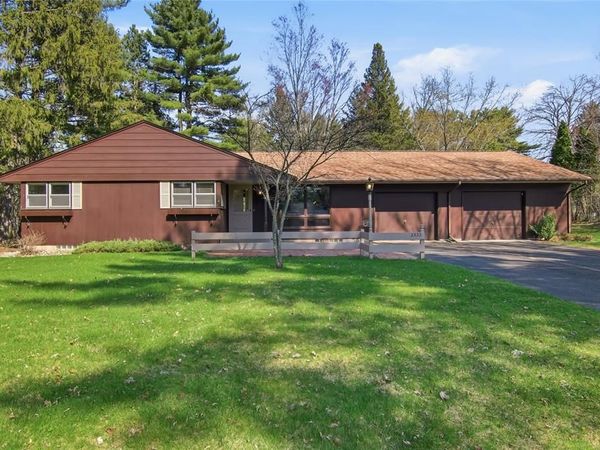 3333 Halsey Street, Eau Claire, WI 54701