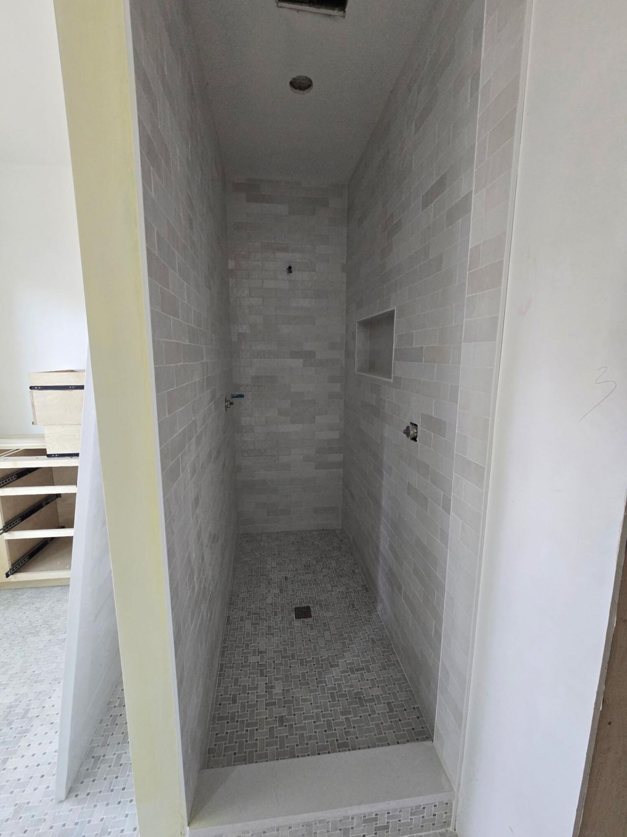 20 Lyttleton Avenue Photo 5