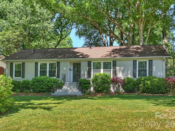 2215 Shadyview Drive, Charlotte, NC 28210