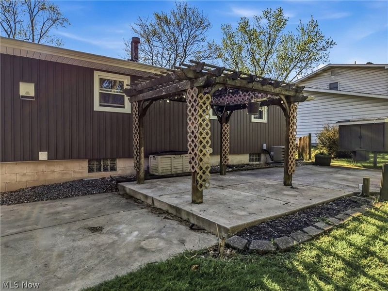 5059 Kuszmaul, Warren, OH 44483 Photo 40