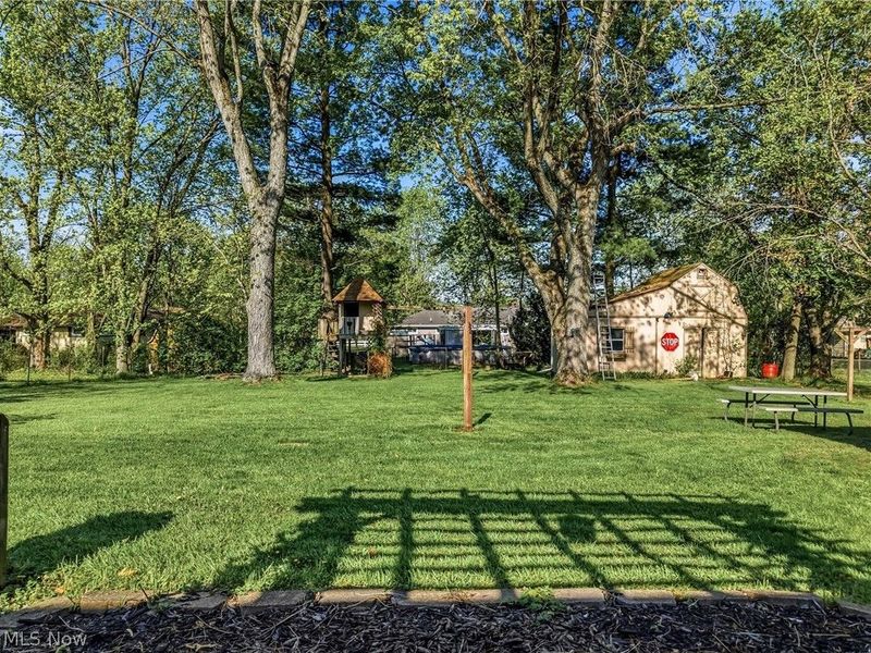 5059 Kuszmaul, Warren, OH 44483 Photo 48