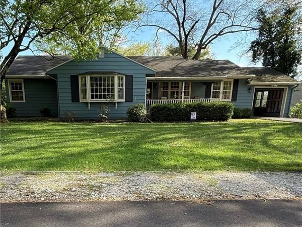 1939 Fulton Drive , Coshocton, OH 43812