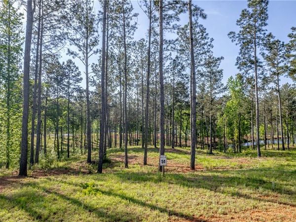 203 Falls Lane , Milledgeville, GA 31061