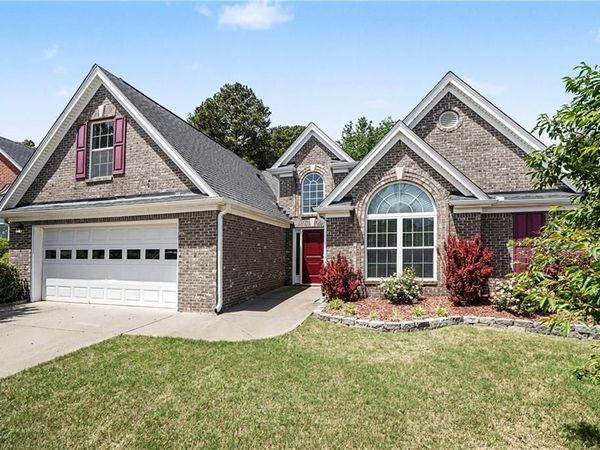 1576 Dunton Green Way, Lawrenceville, GA 30043