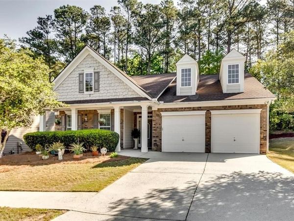 1427 Preserve Park Drive, Loganville, GA 30052