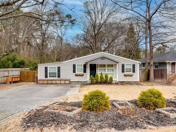 1756 Dresden Drive NE, Brookhaven, GA 30319