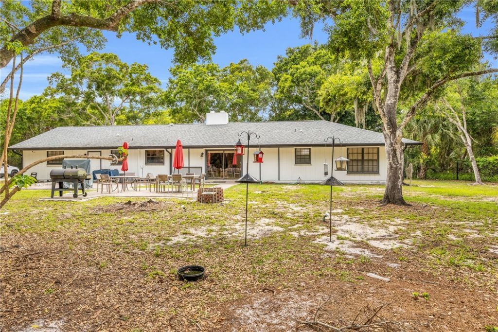 1650 44th Avenue, Vero Beach, FL 32966 Photo