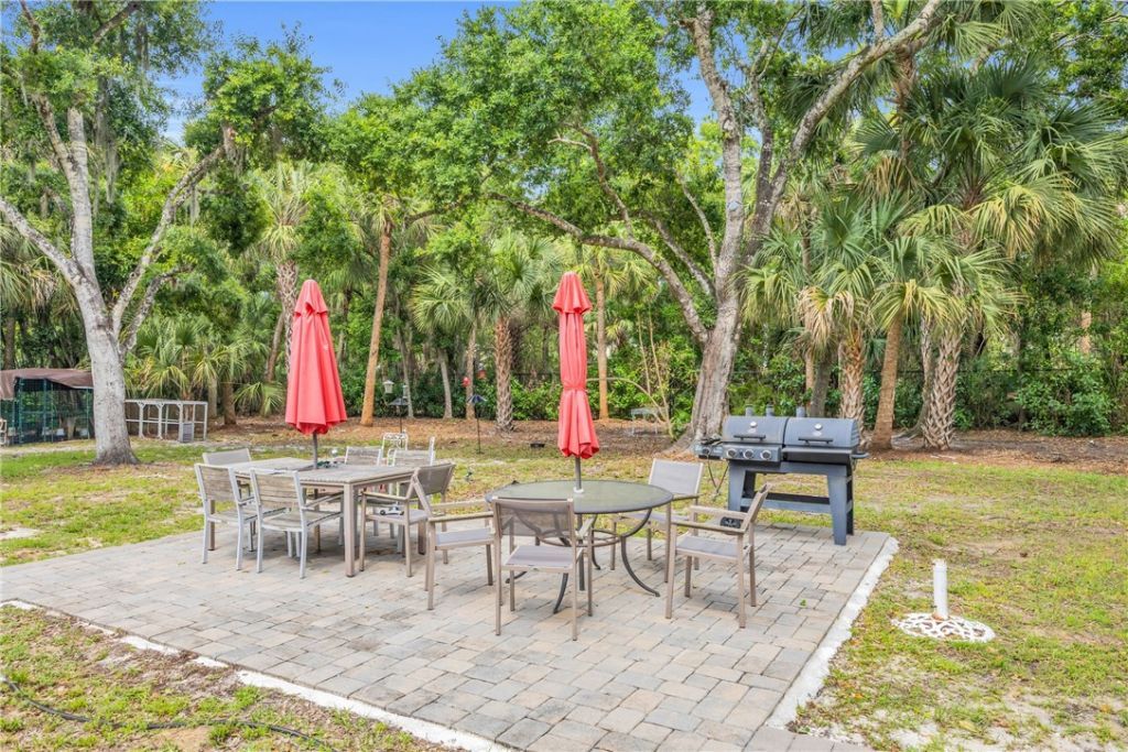 1650 44th Avenue, Vero Beach, FL 32966 Photo