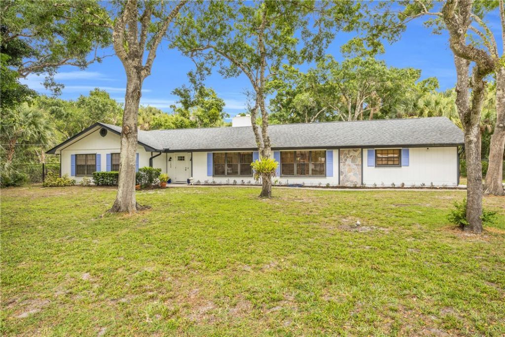 1650 44th Avenue, Vero Beach, FL 32966 Photo