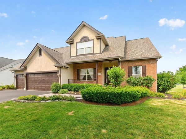 7215 Bromfield Drive, Canal Winchester, OH 43110