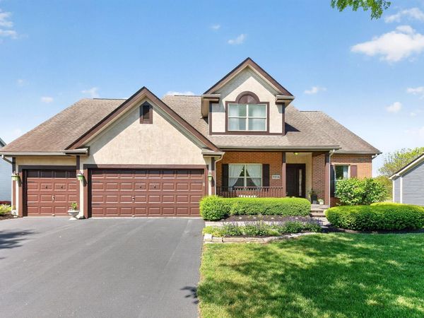 7215 Bromfield Drive, Canal Winchester, OH 43110